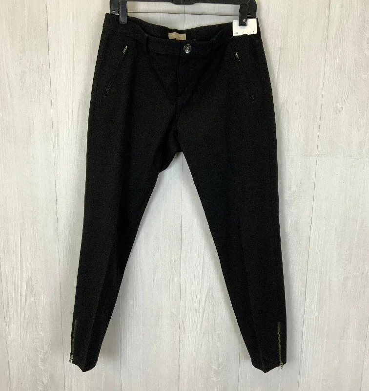 Cozy fleece pants for cold winter nights -Pants Chinos & Khakis By Banana Republic In Black, Size: 8