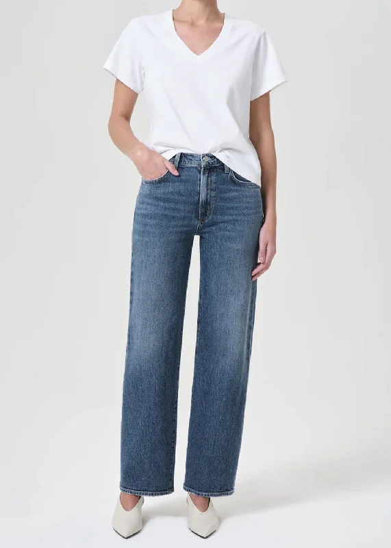 Four Pocket Jeans for Simplicity -Harper Mid Rise Straight Jean