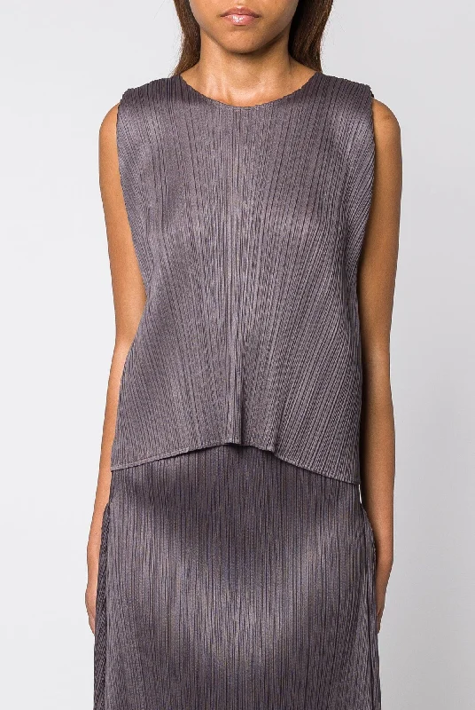 Khaki Jeans for Different -Pleats Please Issey Miyake Efficient Square Top in Grey