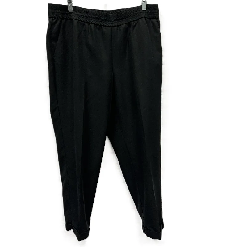 Lightweight culottes pants for summer fashion flair -Pants Cropped By Chicos In Black, Size: 12