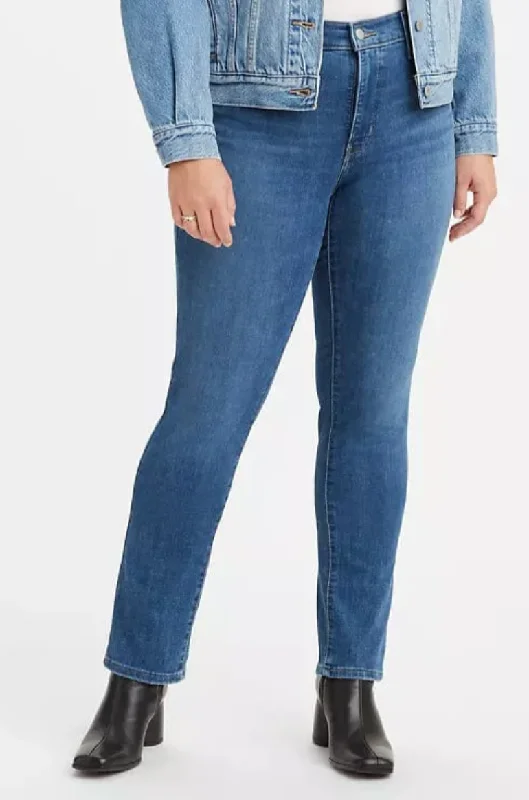 Stretch Jeans for Flexibility -Levi's 312 Shaping Slim - 196270162