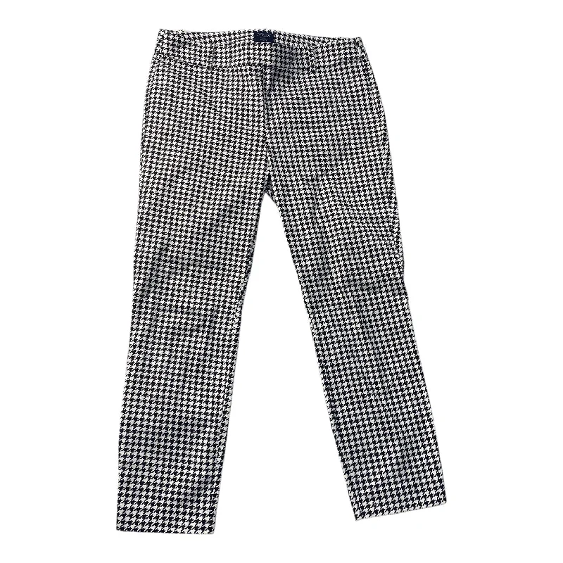 Stylish cropped pants for warm season trends -Pants Other By J. Crew In Black & White, Size: 8