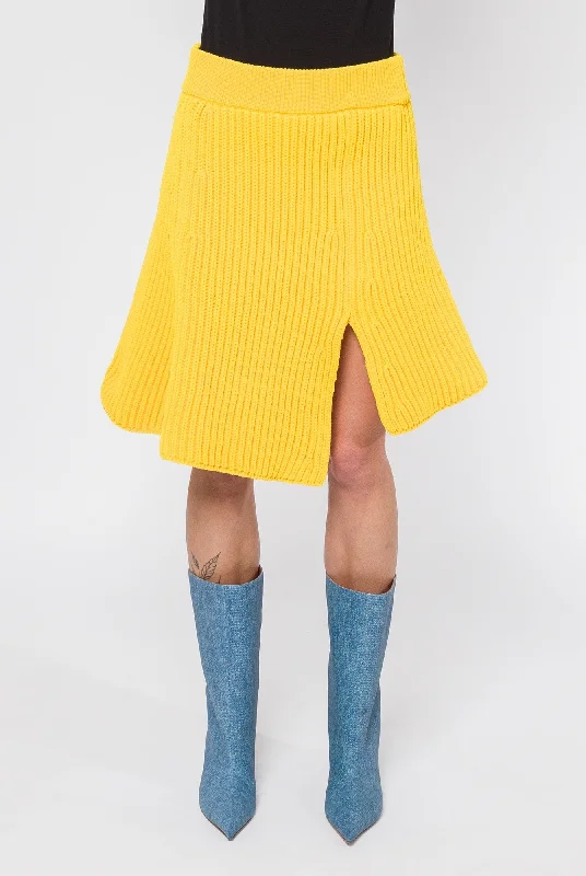 Back Pocket Jeans for Design -Sacai Knit Skirt in Yellow