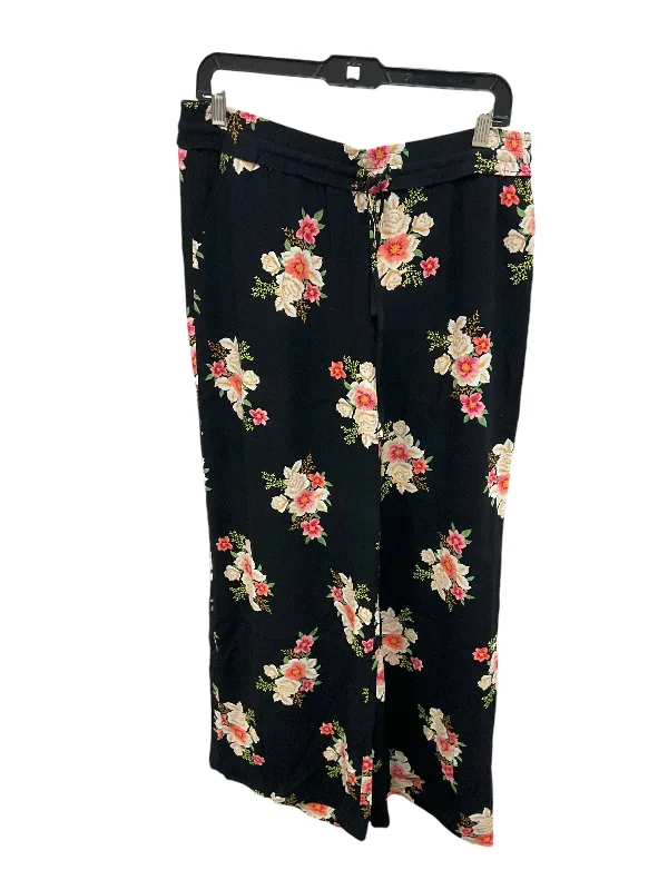 Tapered ankle pants for sleek modern silhouettes -Pants Palazzo By Loft In Black Floral, Size: M