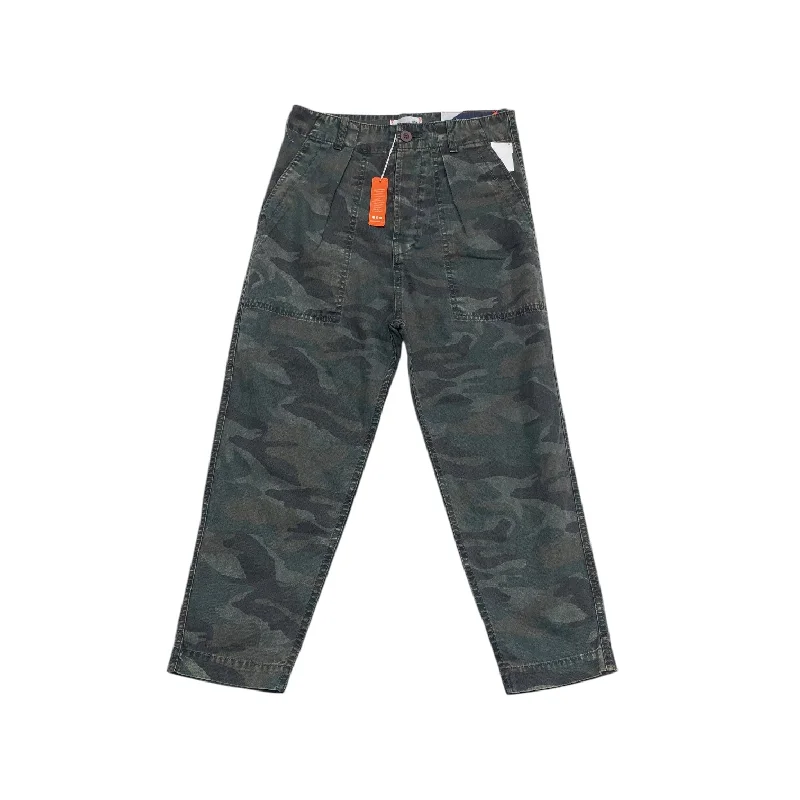 Athletic track pants for running training days -Pants Cropped By Sundry In Camouflage Print, Size: 4