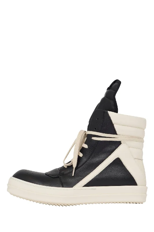 Blue Jeans for Everyday Wear -Rick Owens Geobasket in Black Milk