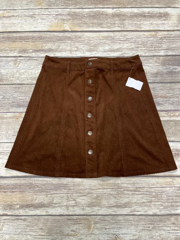 Midi pencil skirts for polished business attire -Skirt Mini & Short By Mossimo In Brown, Size: M