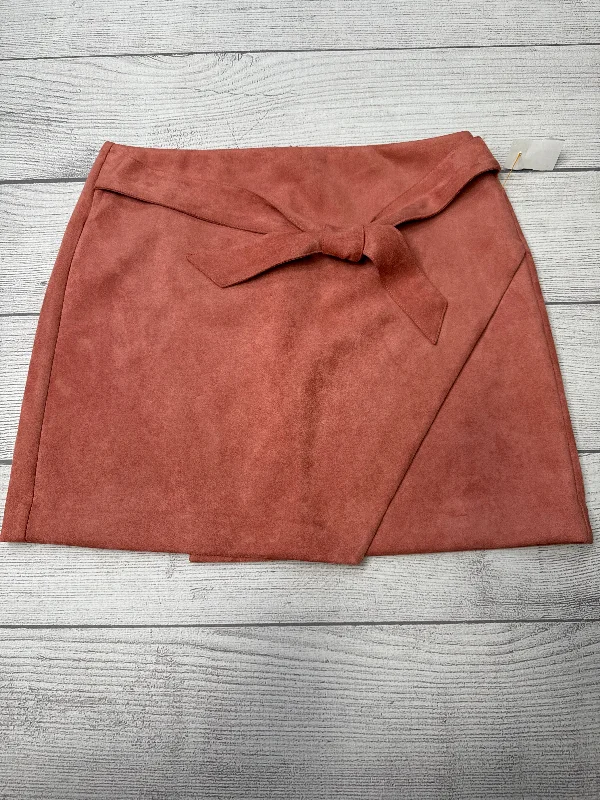 Vintage skirts for retro-inspired fashion vibes -Skirt Mini & Short By Loft In Coral, Size: 12