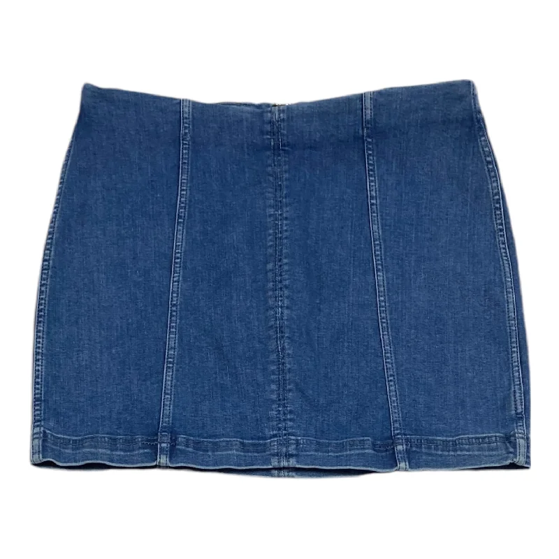 Bold leather skirts for daring fashion statements -Skirt Mini & Short By Free People In Blue Denim, Size: 12