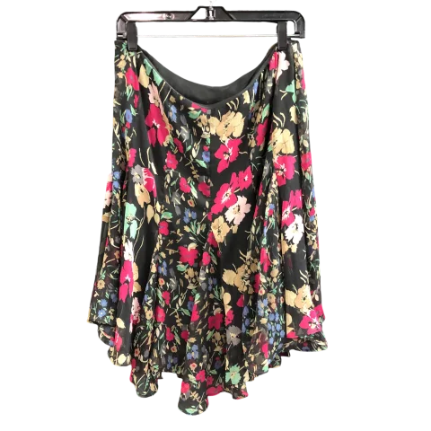 Designer skirts for luxury fashion flair -Skirt Mini & Short By Lauren By Ralph Lauren In Floral Print, Size: L