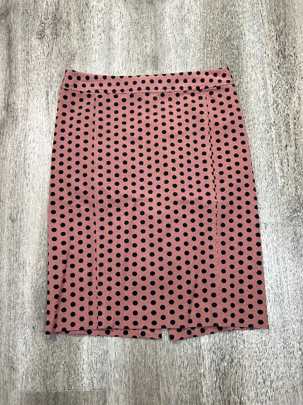 Patterned midi skirts for eye-catching style -Skirt Midi By Loft In Polkadot Pattern, Size: Xs