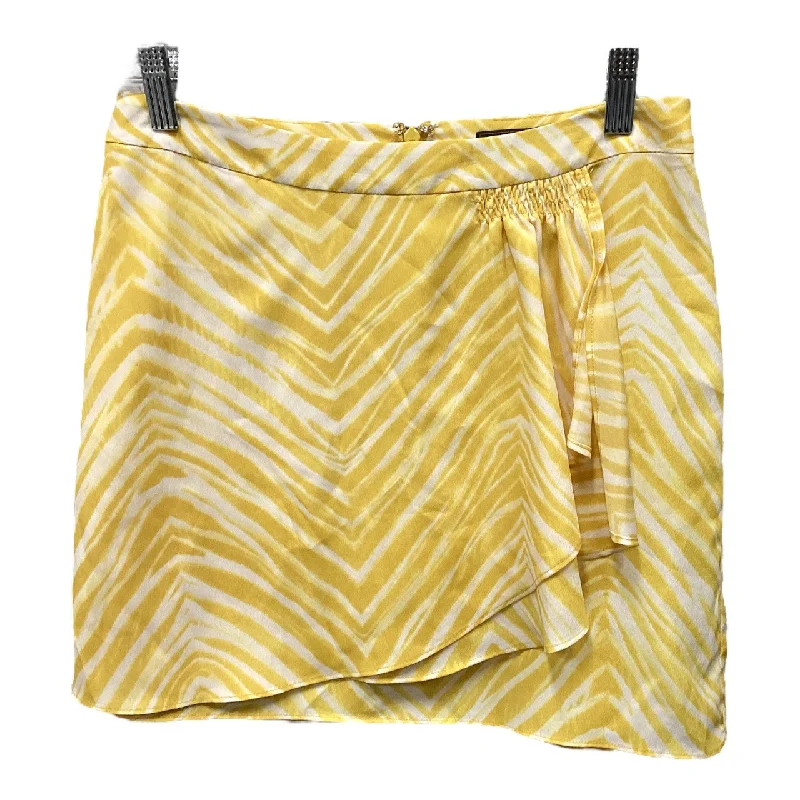 A-line mini skirts for fun flirty looks -Skirt Mini & Short By Bcbgmaxazria In Yellow, Size: 0