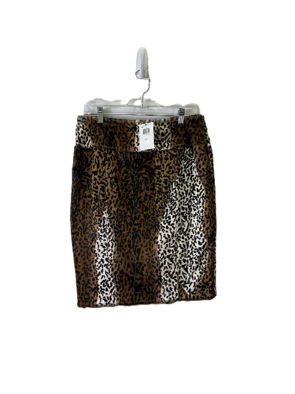 Patterned midi skirts for eye-catching style -Skirt Mini & Short By Saks Fifth Avenue In Animal Print, Size: 6