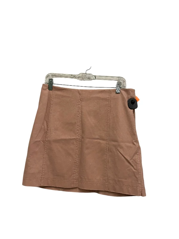 Lightweight skirts for warm weather comfort -Skirt Mini & Short By Free People In Peach, Size: L