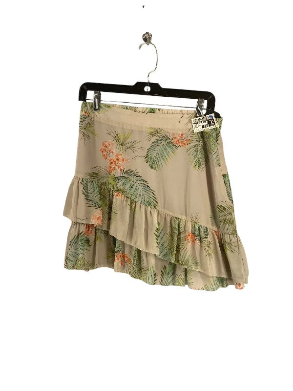 Luxury skirts with elegant silk sheen -Skirt Mini & Short By Clothes Mentor In Grey, Size: M