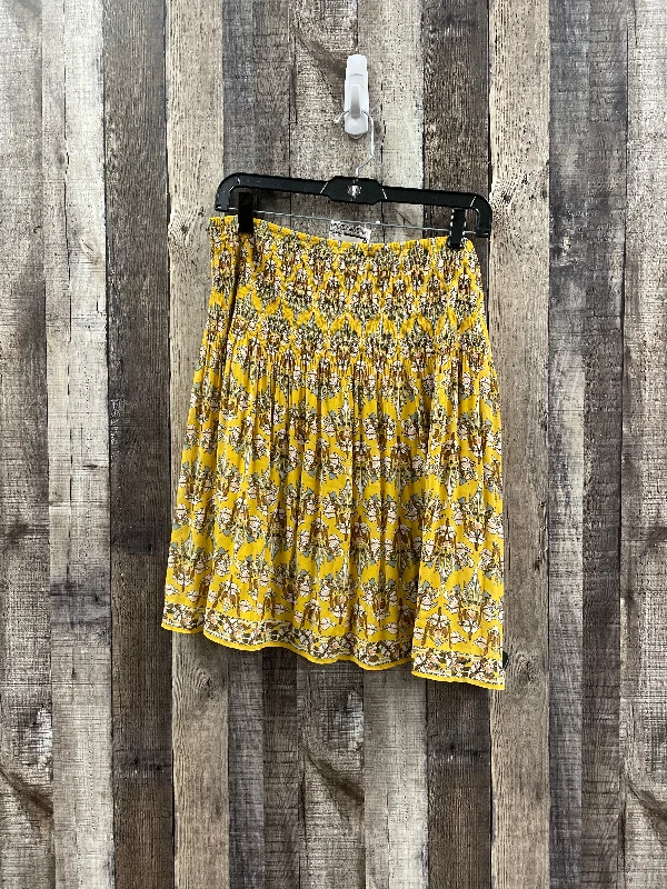 Cute skirts with playful polka dots -Skirt Midi By Max Studio In Gold, Size: Xl