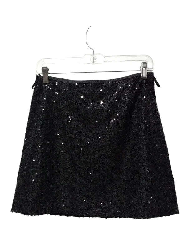 Affordable skirts for simple daily outfits -Skirt Mini & Short By J. Crew In Black, Size: 2