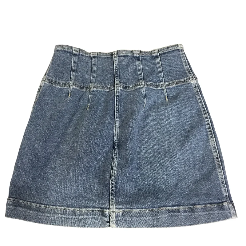 Cute mini skirts for trendy casual outings -Skirt Mini & Short By We The Free In Blue Denim, Size: 2