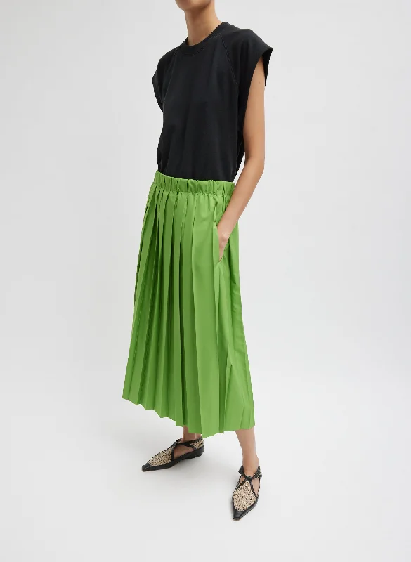 Lightweight linen skirts for breathable wear -Nylon Pleated Pull On Skirt