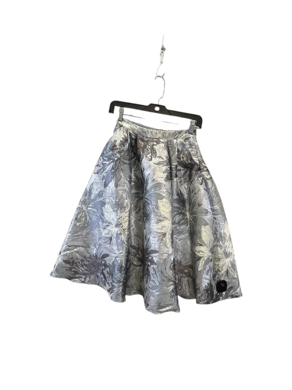 Cute mini skirts for fun party nights -Skirt Maxi By Little Mistress In Grey & Silver, Size: S