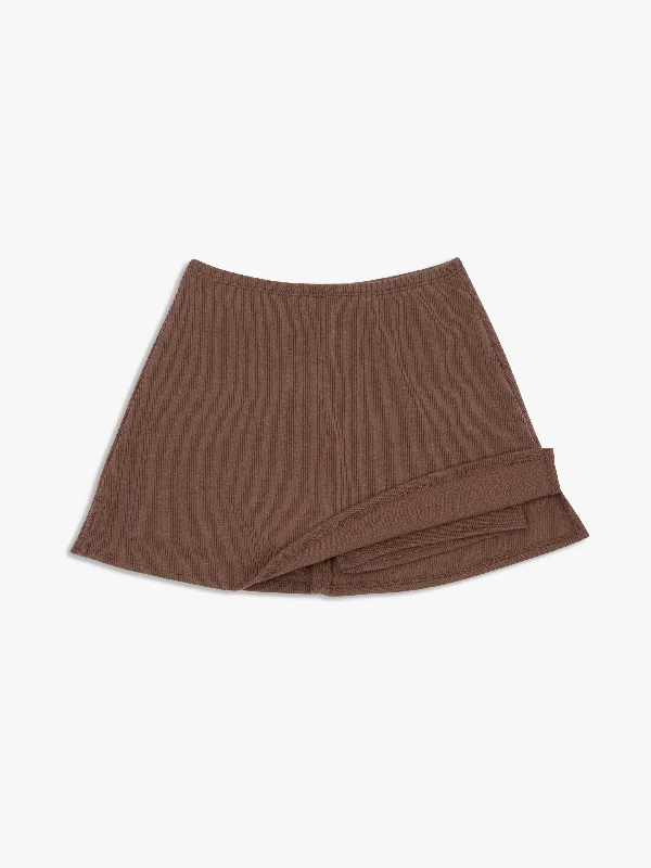 Pleated skirts with delicate pastel tones -Darcy Skort - Chocolate