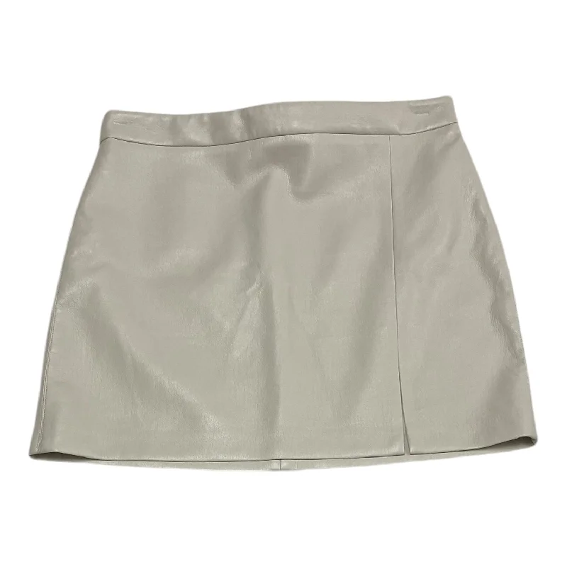 Bold leather skirts for daring fashion statements -Skirt Mini & Short By Wilfred In Cream, Size: 12