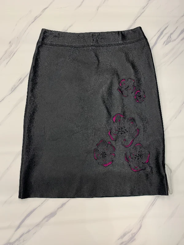 A-line mini skirts for fun flirty looks -Skirt Midi By Bcbgmaxazria In Black, Size: 6