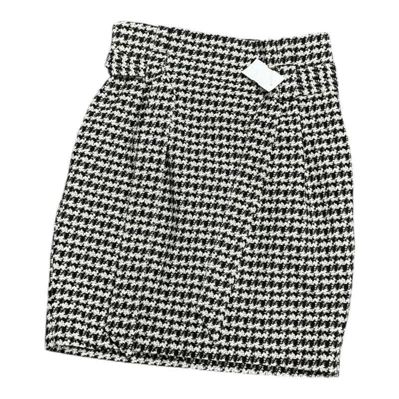 Soft cotton skirts for cozy comfort -Skirt Midi By Express In Black & White, Size: 6