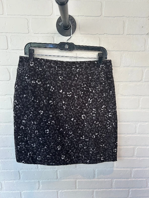 Affordable skirts with trendy slit details -Skirt Mini & Short By Talbots In Grey, Size: 10p