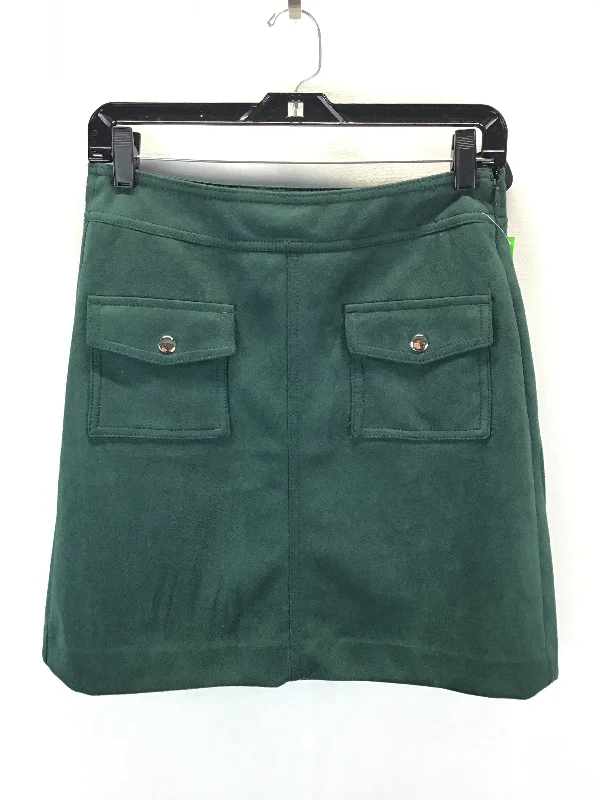 High-waisted mini skirts for retro vibes -Skirt Mini & Short By Loft In Green, Size: 2